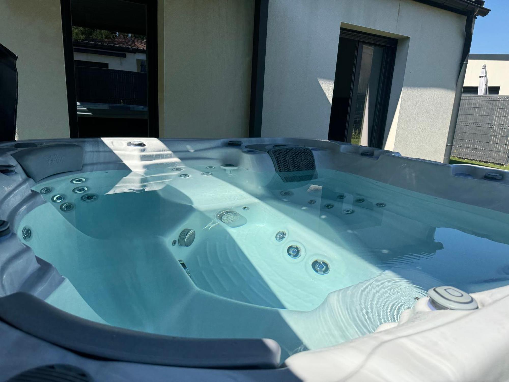 Maison Avec Jacuzzi Et Sauna เอปินาล ภายนอก รูปภาพ