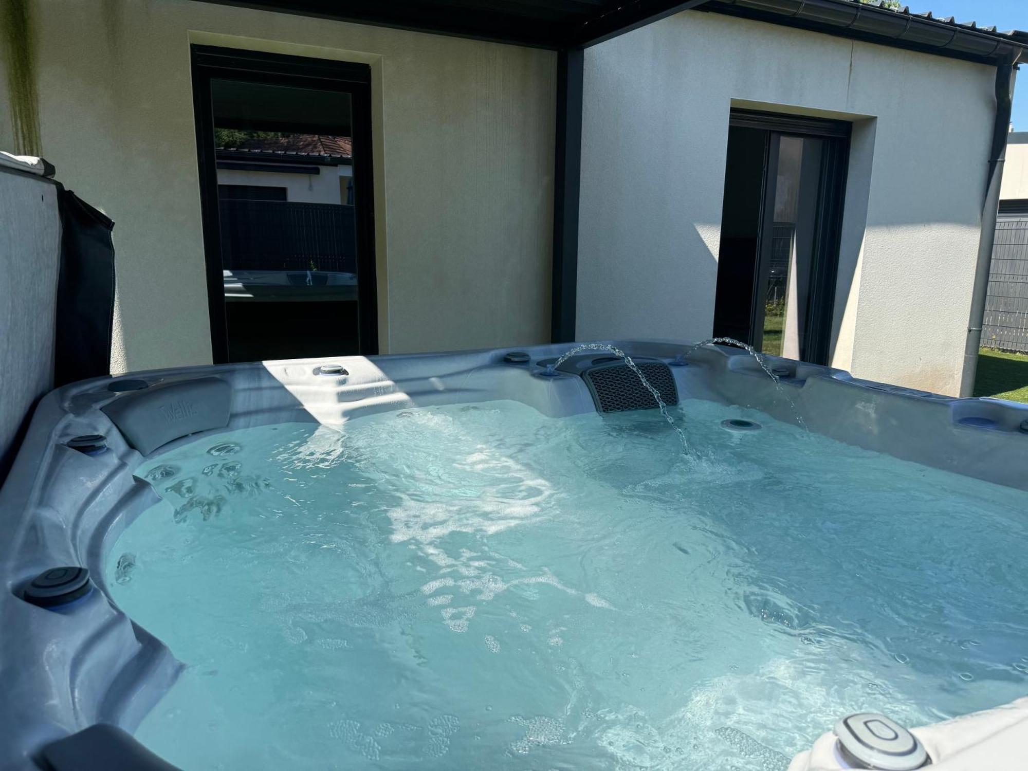 Maison Avec Jacuzzi Et Sauna เอปินาล ภายนอก รูปภาพ